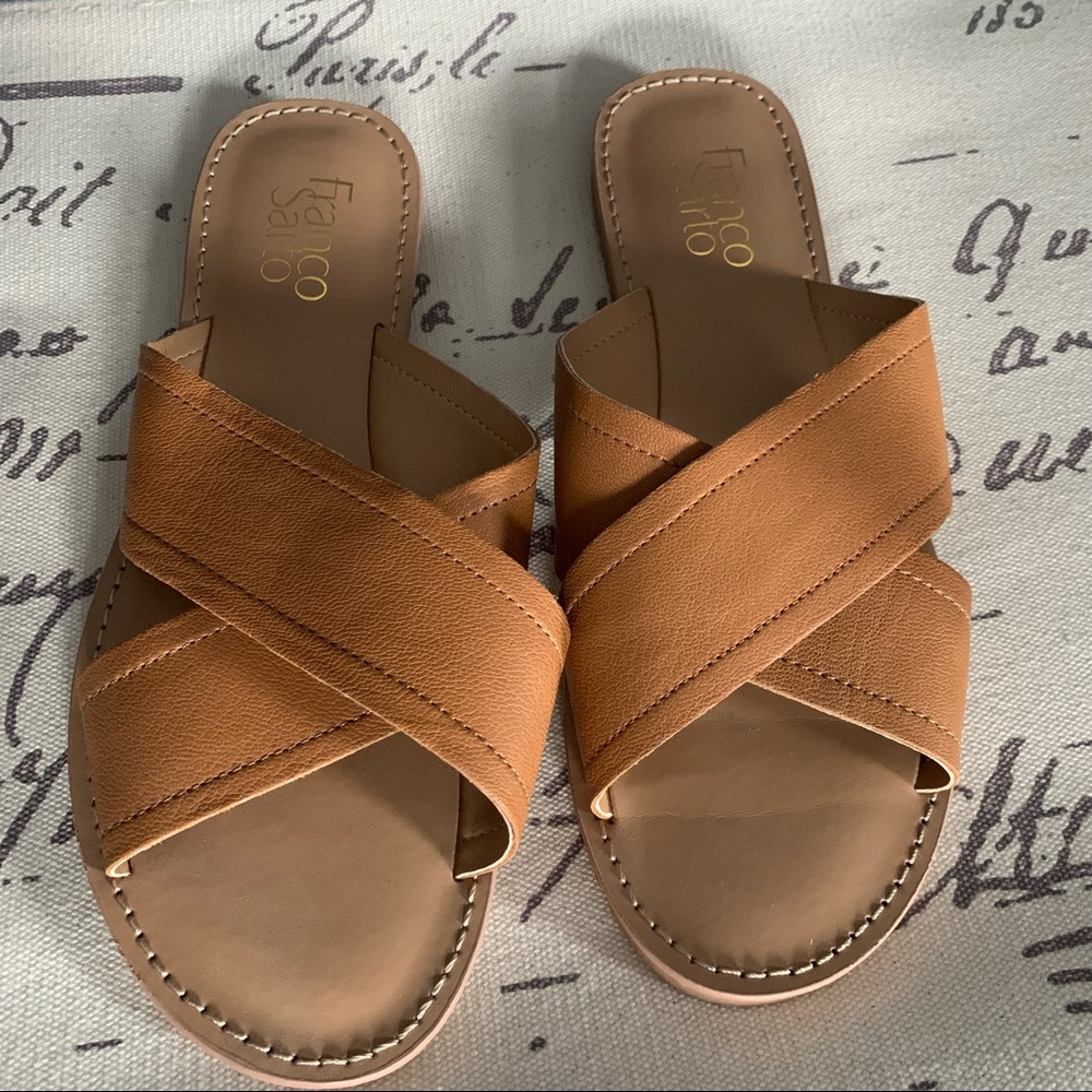 FRANCO SARTO Quentin criss cross leather flat sandal Women Size US 8